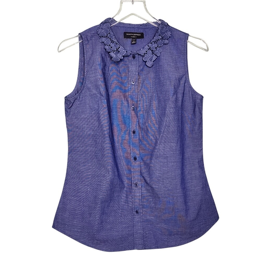 Banana Republic Tailored Fit Button Up Shirt Blue Sleeveless Lace Collar 6P